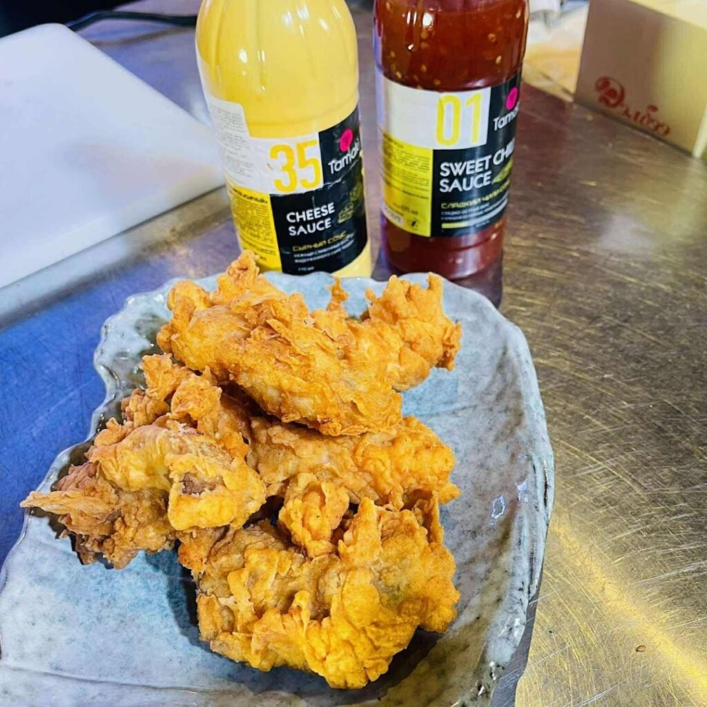 Зууш- Бүрж шарсан тахиан махан бөмбөлөг